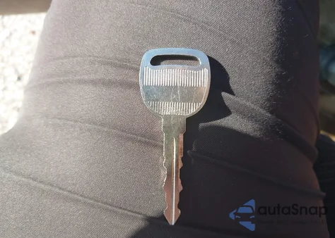 1998 GMC Sierra 1500 Sl Wideside из США, поврежденный, VIN 1GTEC14W3WZ553375